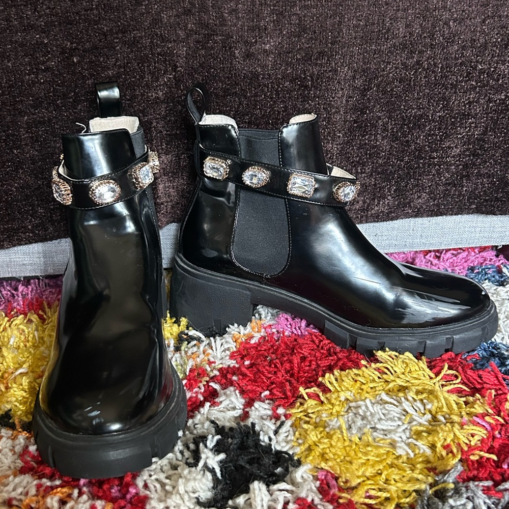 Steve Madden Black Ankle Boots with Crystal Embellishments